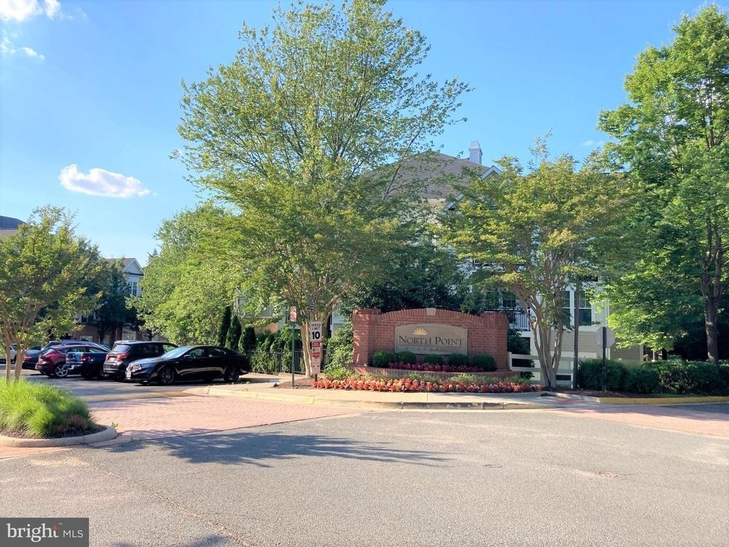 1509 N Point Drive - Photo 1