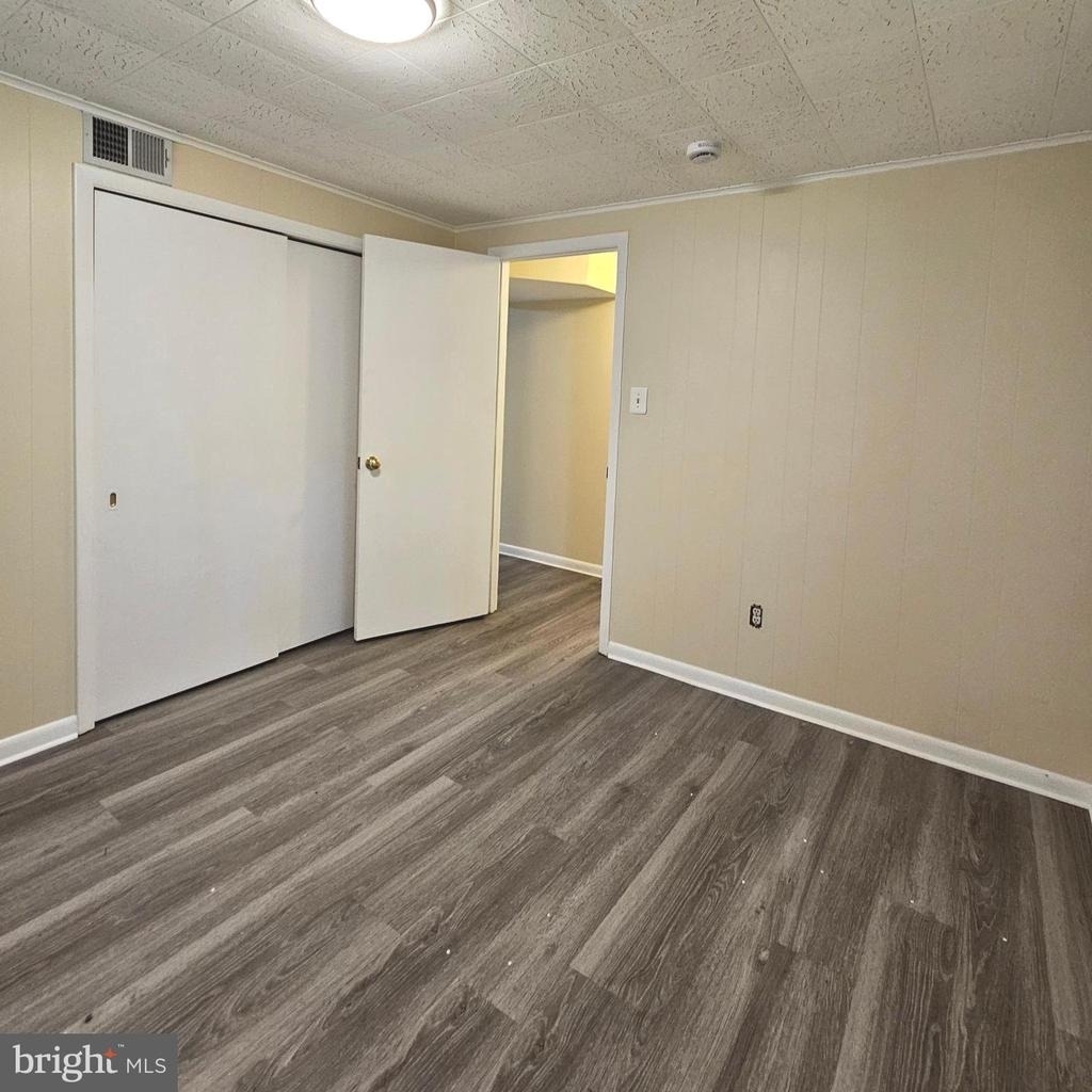8925 Falling Creek Court - Photo 36