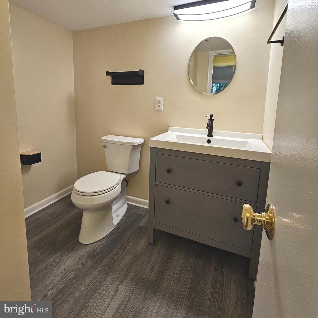 8925 Falling Creek Court - Photo 37