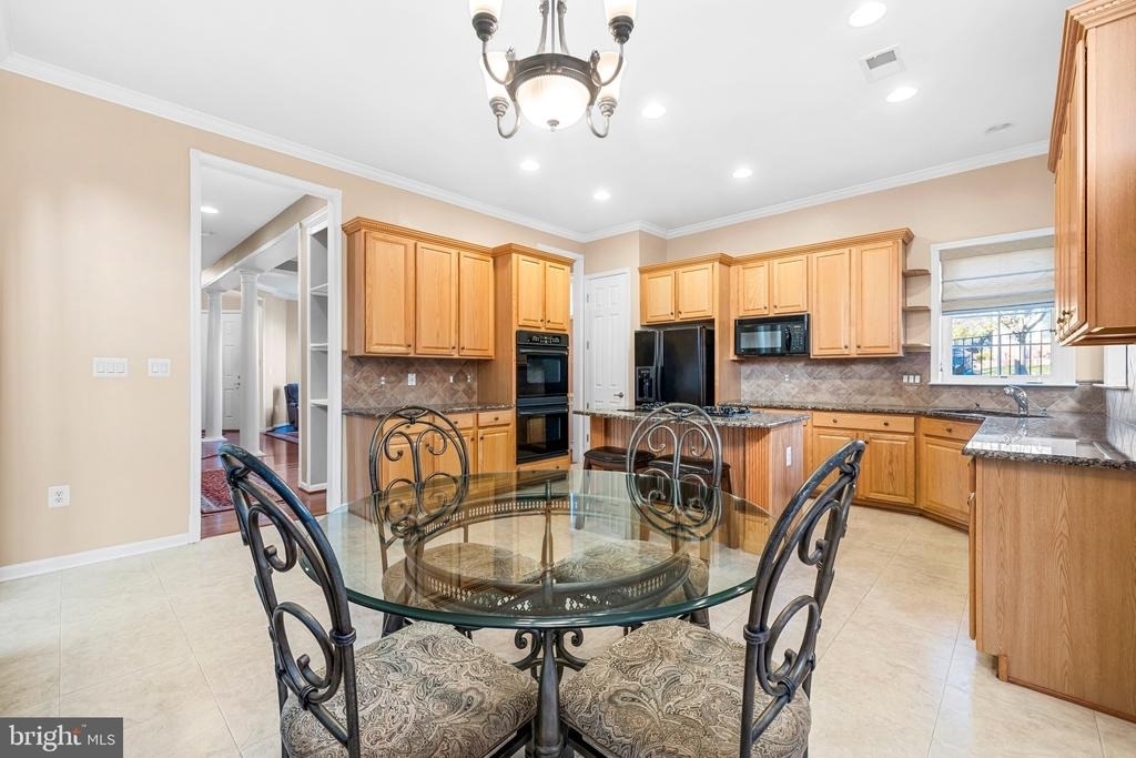 9161 Finnegan Street - Photo 15