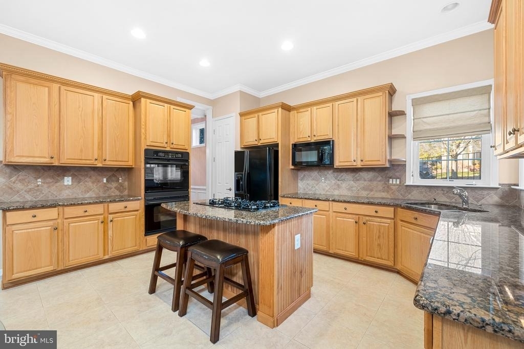 9161 Finnegan Street - Photo 17