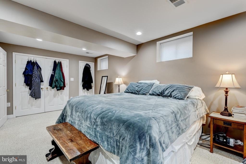 9920 Pinehurst Avenue - Photo 22