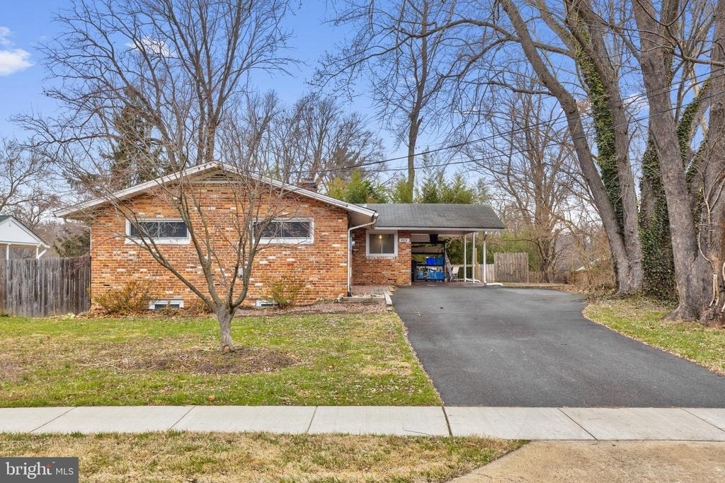9920 Pinehurst Avenue - Photo 1