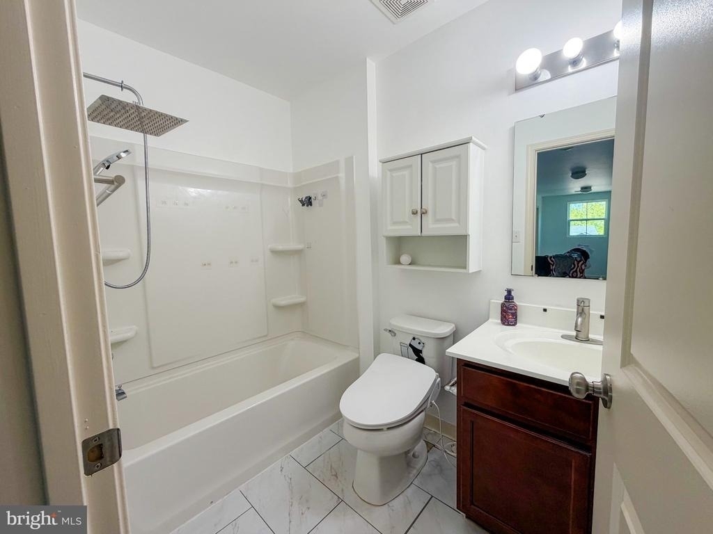 18133 Scenic Creek Lane - Photo 21