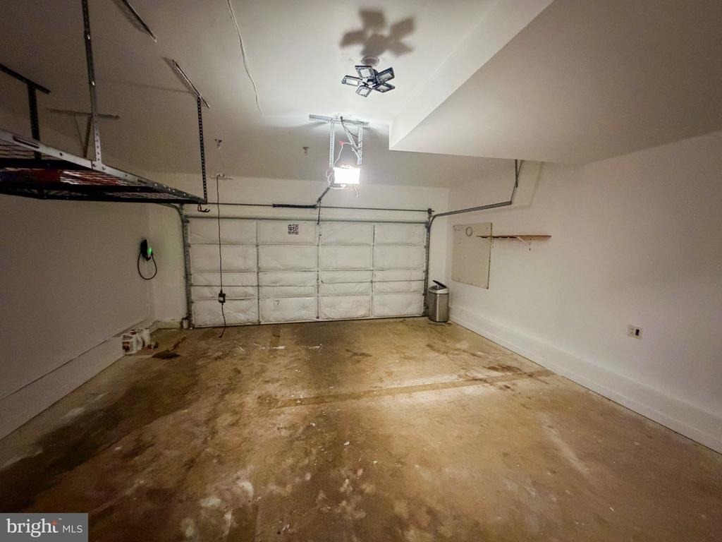 18133 Scenic Creek Lane - Photo 11