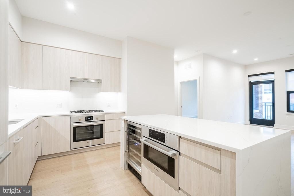 701 Swann Avenue - Photo 12