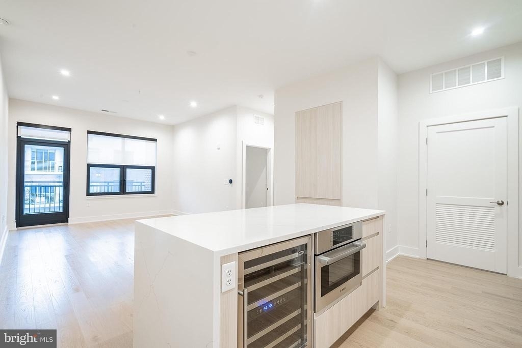 701 Swann Avenue - Photo 15