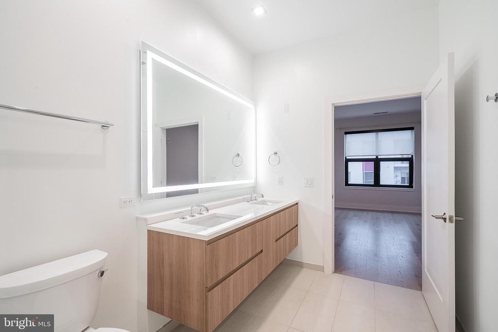 701 Swann Avenue - Photo 34