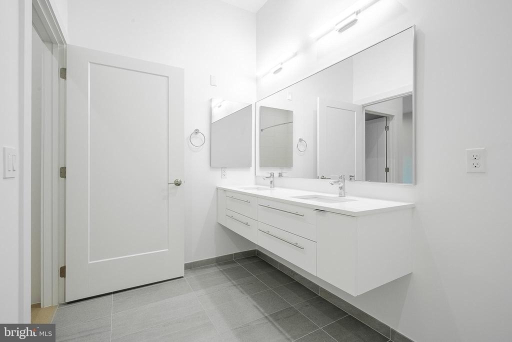 701 Swann Avenue - Photo 23