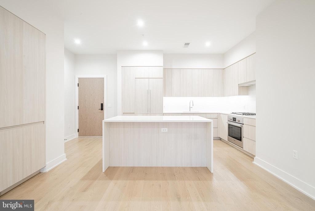 701 Swann Avenue - Photo 18