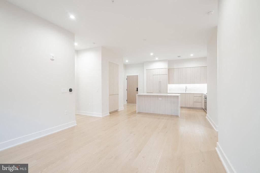 701 Swann Avenue - Photo 19
