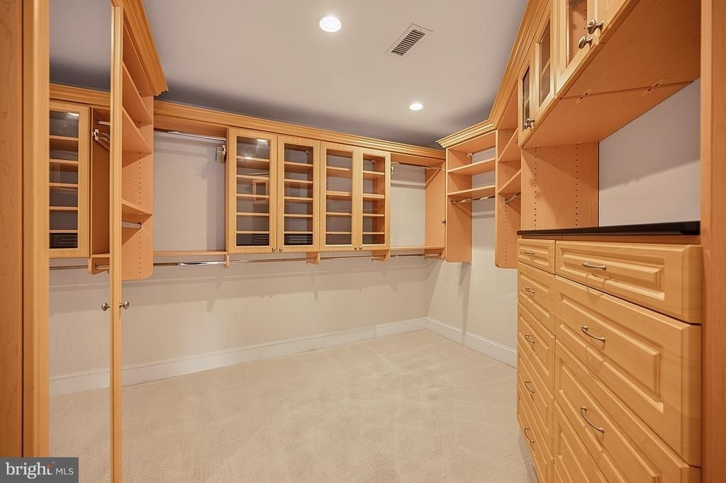 2138 Patrick Henry Drive - Photo 48
