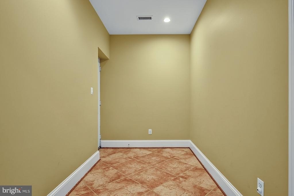 2138 Patrick Henry Drive - Photo 75