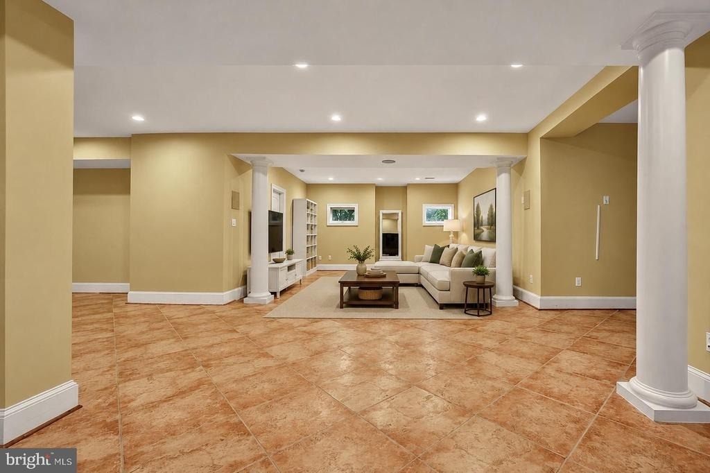 2138 Patrick Henry Drive - Photo 113