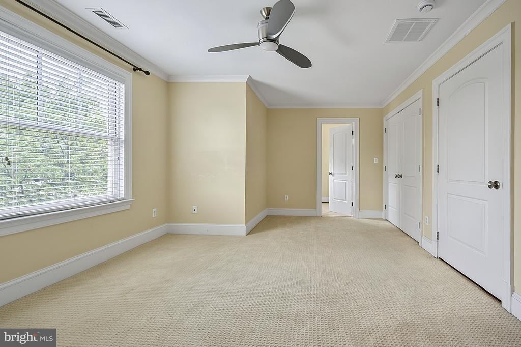 2138 Patrick Henry Drive - Photo 59