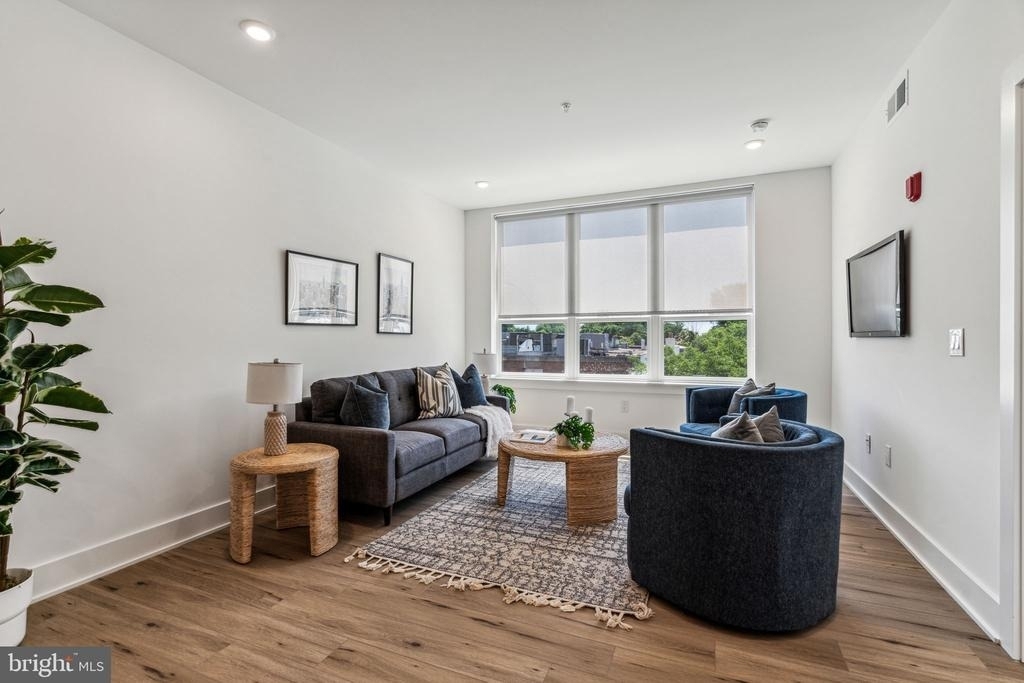 139 W Chelten Avenue - Photo 7