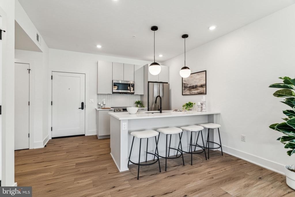 139 W Chelten Avenue - Photo 6