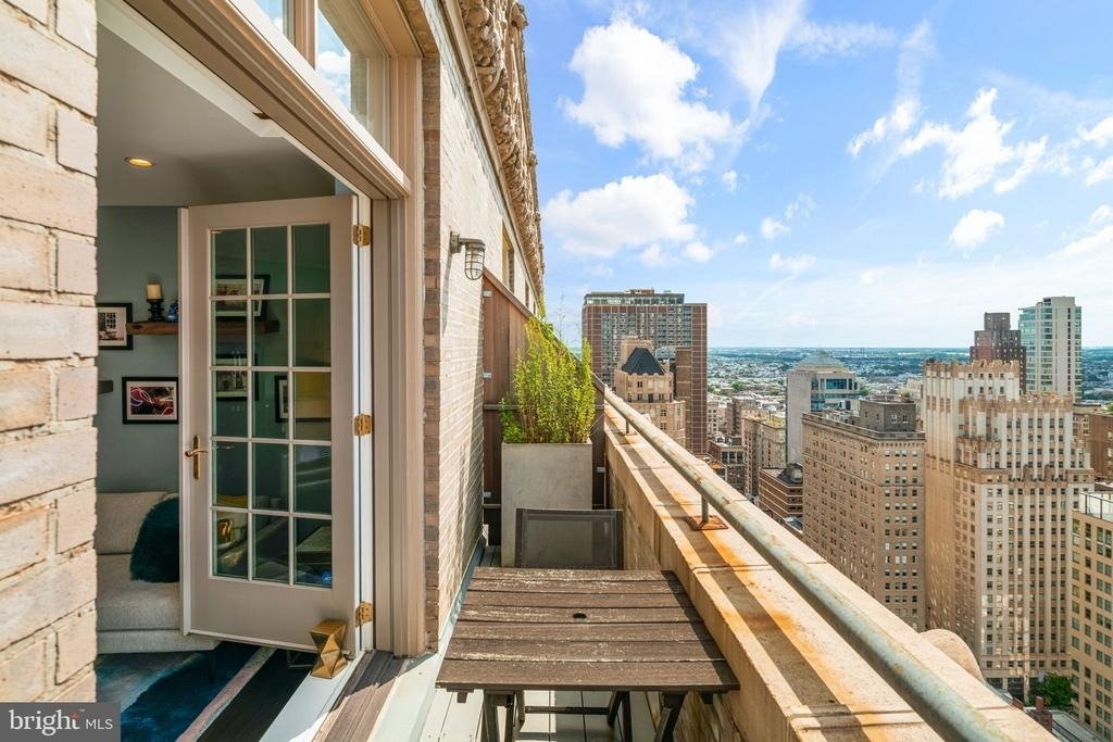 111 S 15th Street - Photo 15