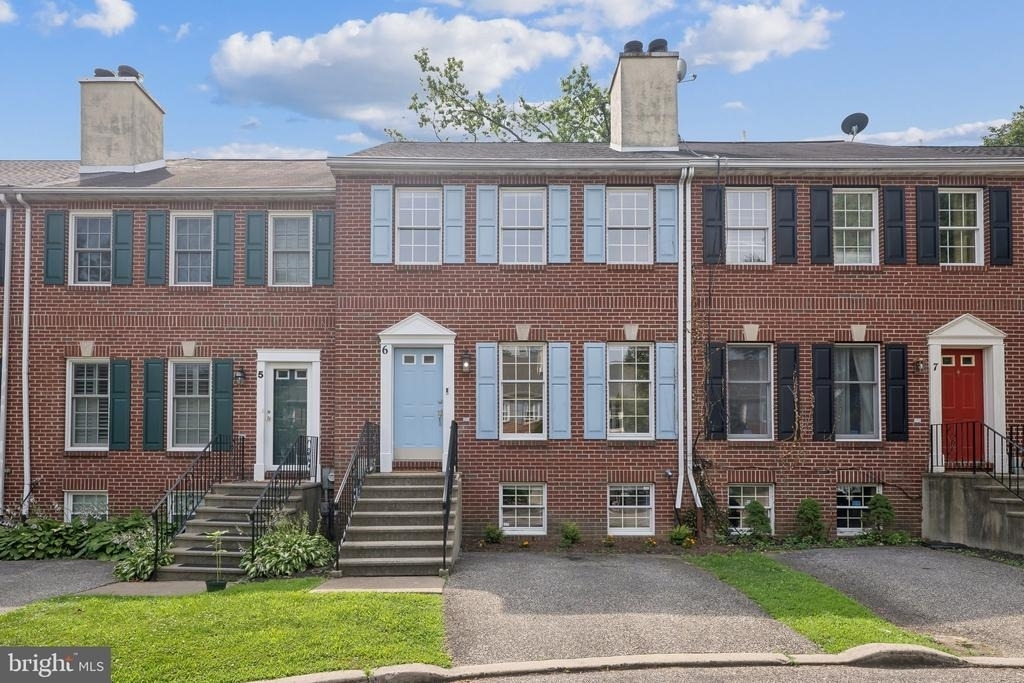 5400 Wissahickon Avenue - Photo 2