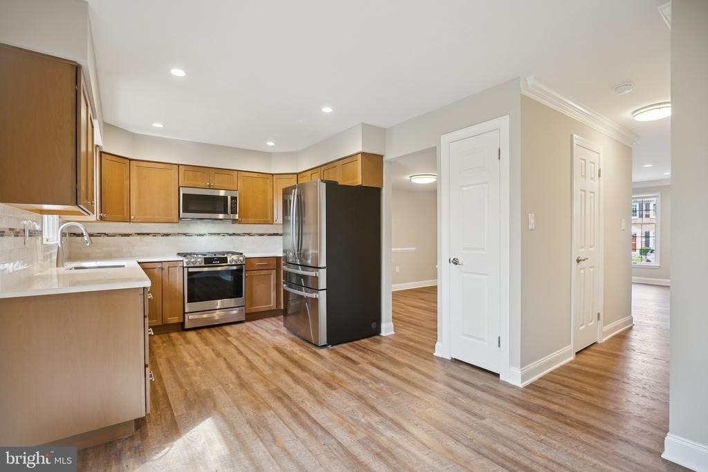 5400 Wissahickon Avenue - Photo 10