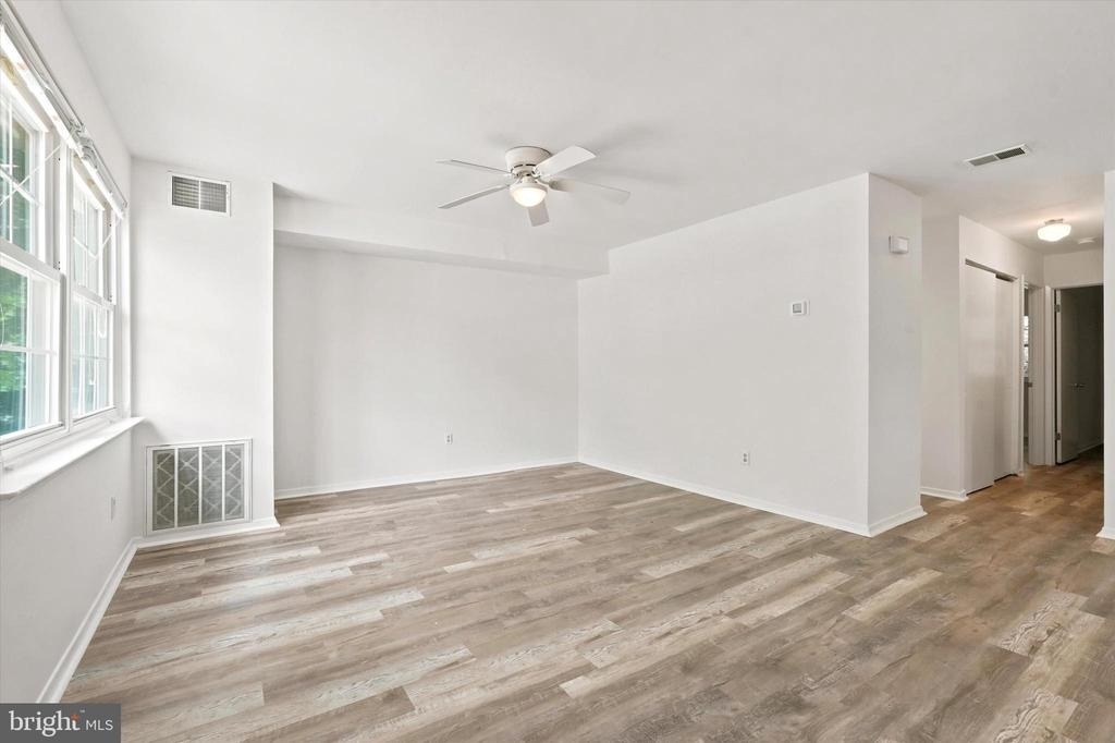 175 Parker Avenue - Photo 4