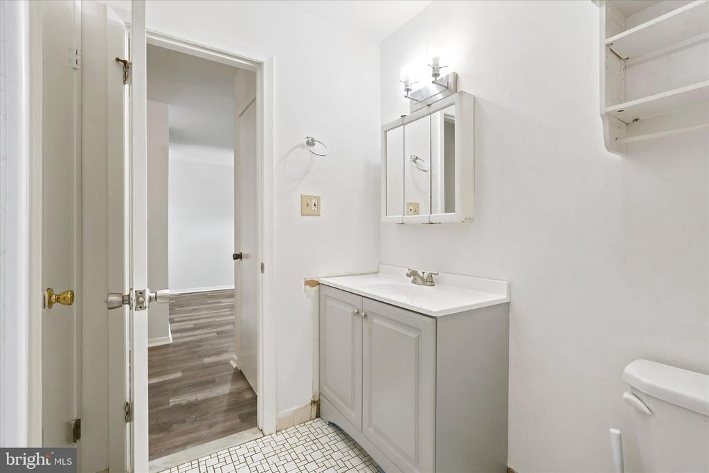 175 Parker Avenue - Photo 12