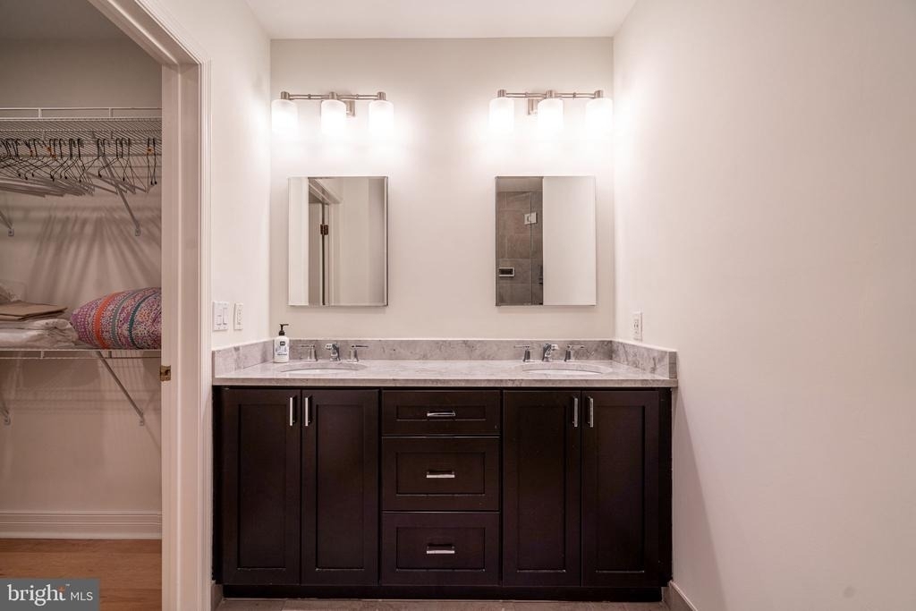 1600 Arch Street - Photo 14