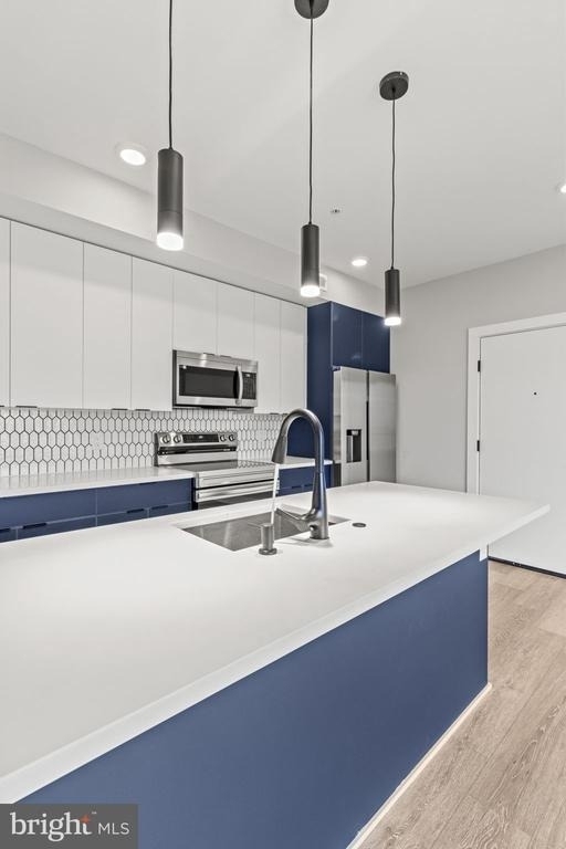2626 Trenton Ave - Photo 3