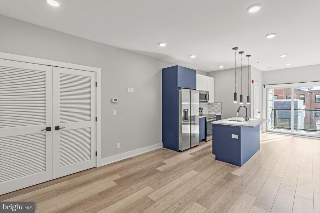 2626 Trenton Ave - Photo 1