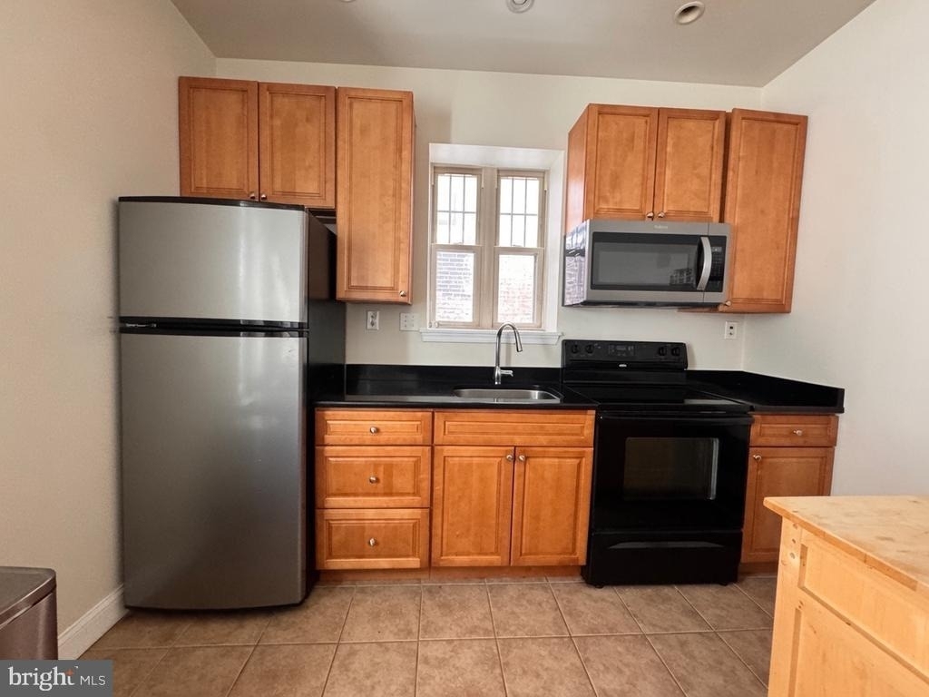 929 S 13th Street - Photo 9