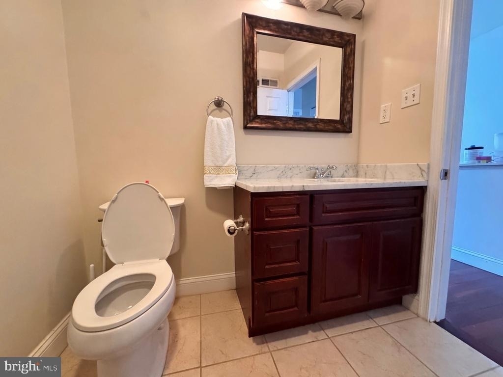 929 S 13th Street - Photo 8