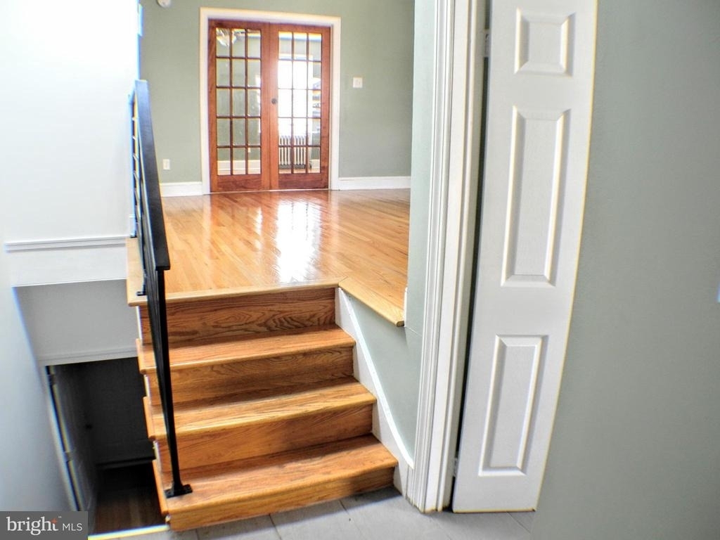 739 N 17th Street - Photo 4