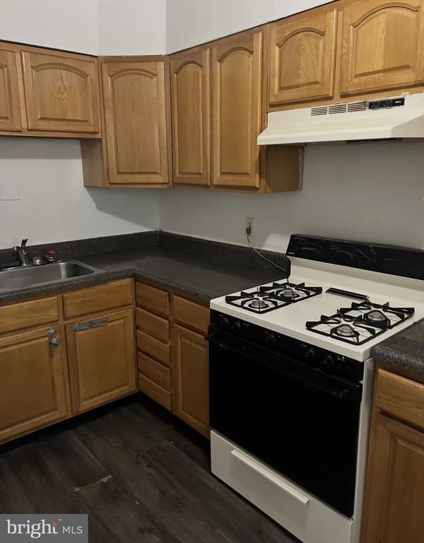 151 W Penn Street - Photo 10