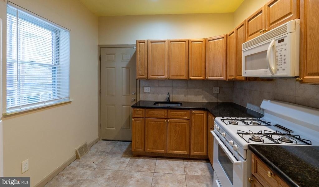 2022 S Opal Street - Photo 7