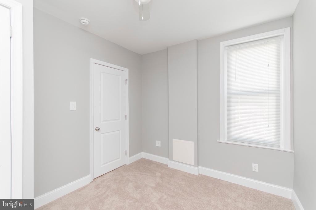 3138 Tilton Street - Photo 21