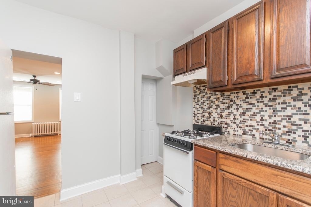 3138 Tilton Street - Photo 11