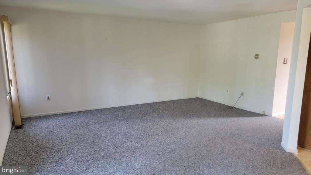 1901 Monroe Lane - Photo 3