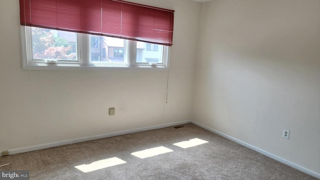 1901 Monroe Lane - Photo 11