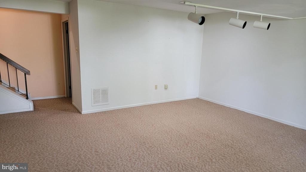 1901 Monroe Lane - Photo 20