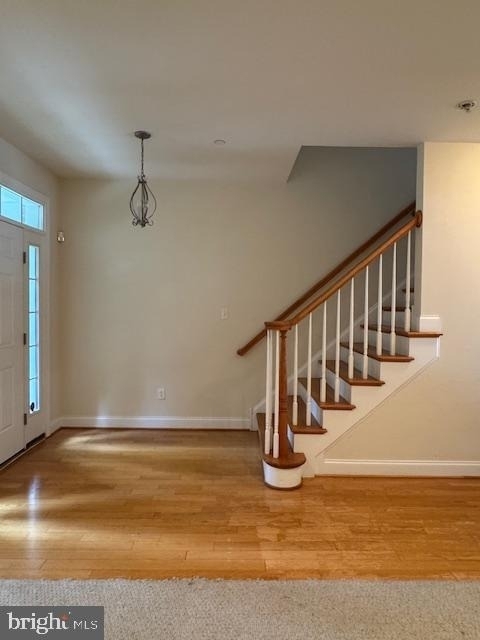 748 Moore Avenue - Photo 5
