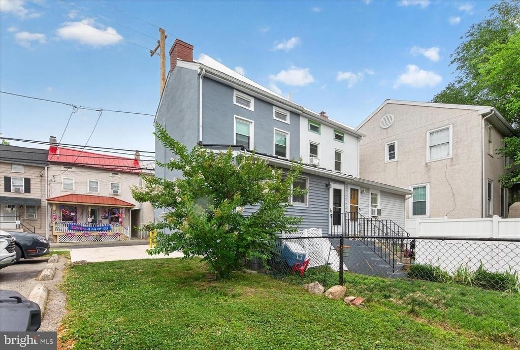 128 E High Street - Photo 5
