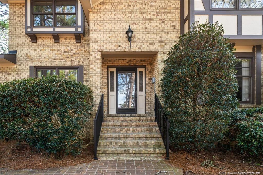 6821 Thames Drive - Photo 2