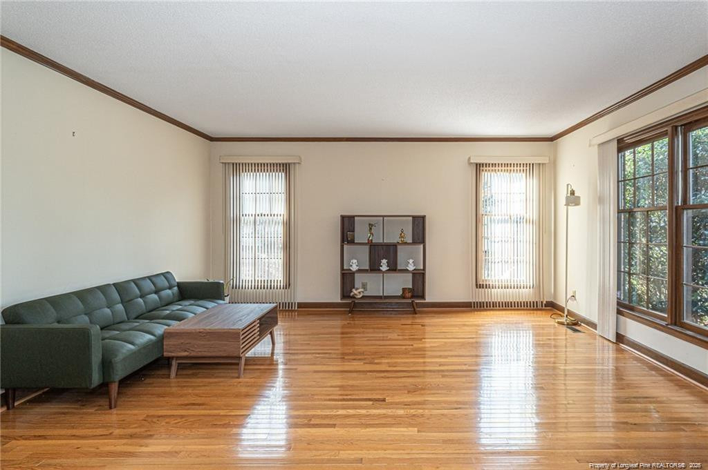 6821 Thames Drive - Photo 5