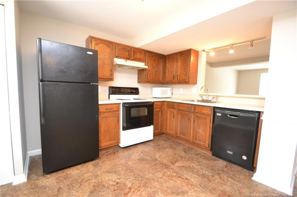 4326 Halliwell Drive - Photo 15