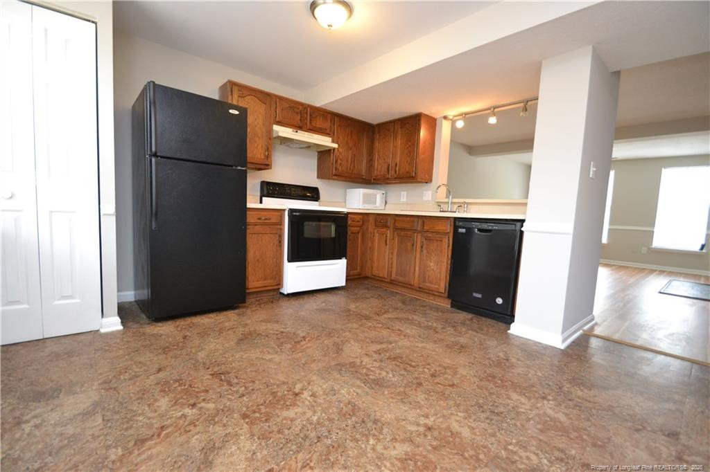 4326 Halliwell Drive - Photo 11