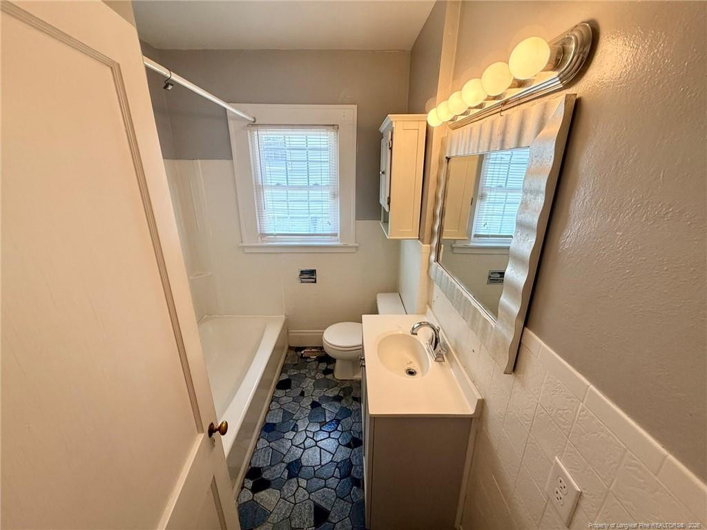 611 Greenland Drive - Photo 12