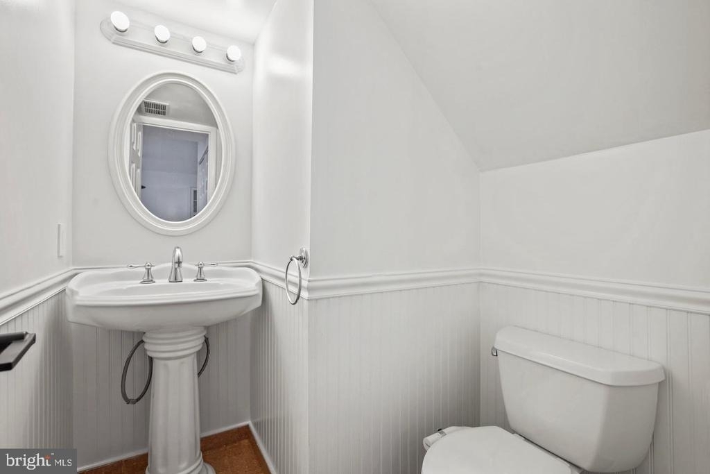 7710 Greenbrier Road - Photo 19