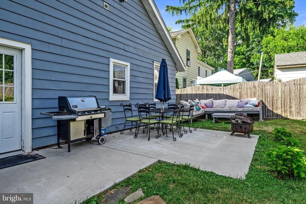 282 Lake Street - Photo 34