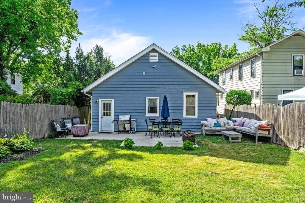 282 Lake Street - Photo 36