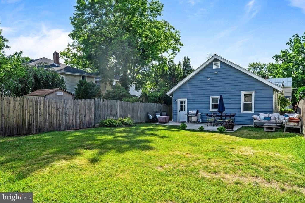282 Lake Street - Photo 38